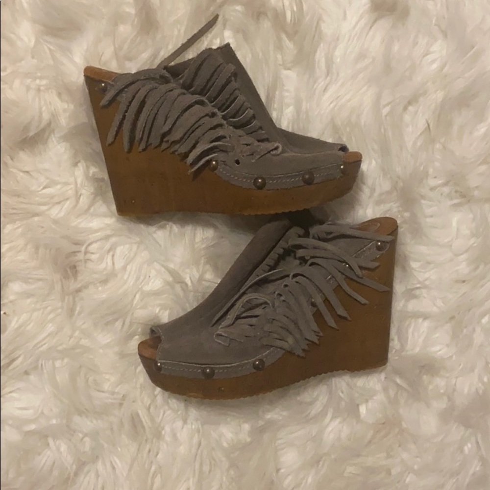 Wedges - Picture 4 of 4